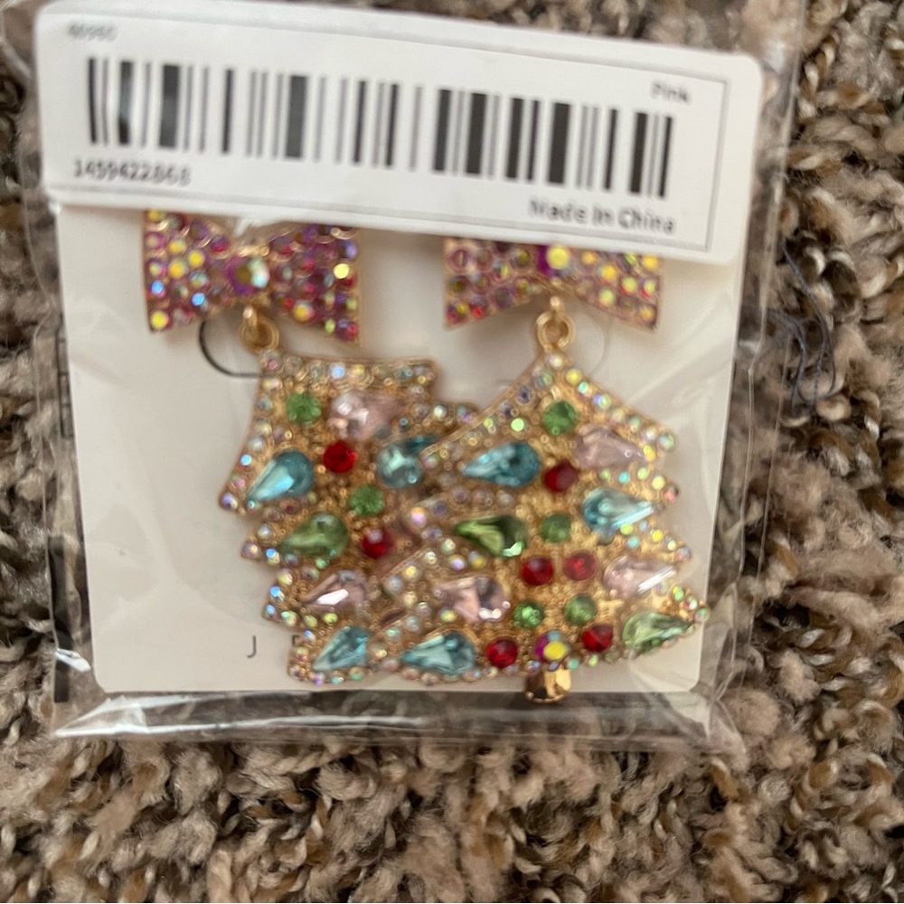 NWT Colorful Rhinestone Christmas Tree Dangle Earrings - Picture 5 of 5